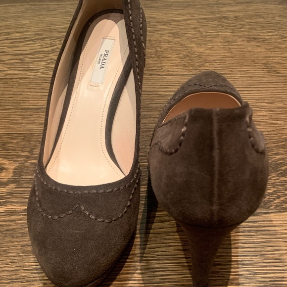 Prada heels - Picture 3 of 4